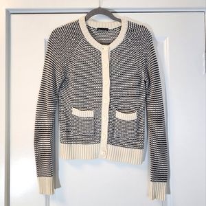 Woven cotten button up cardigan